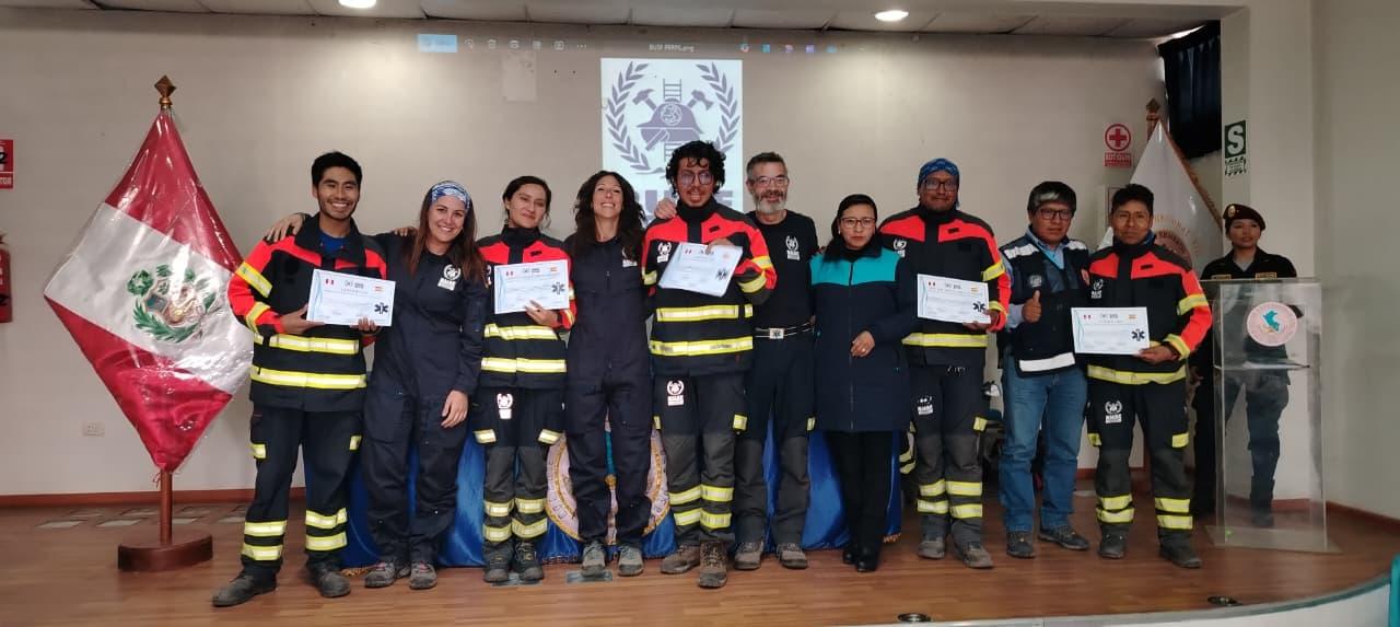 🔥🚑 ¡SE CULMINÓ CON ÉXITO EL CURSO DE ASISTENCIA SANITARIA EN EMERGENCIAS! 🚒🔥